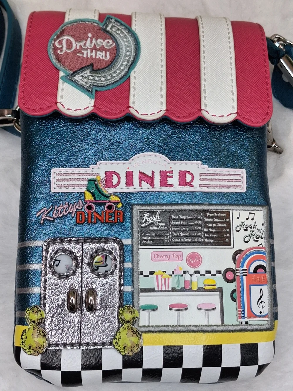 NWT Vendula London Kitty's Diner Crossbody Phone Pouch K61472911 & Dust Bag